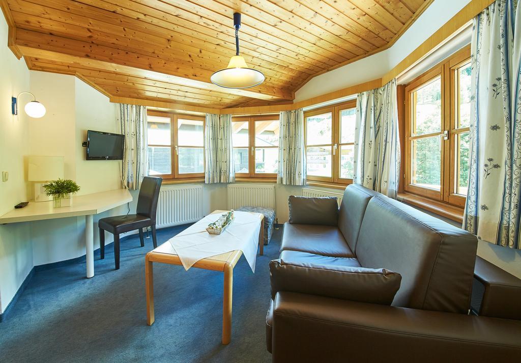 Holiday Lodge Felix Saalbach Exterior foto